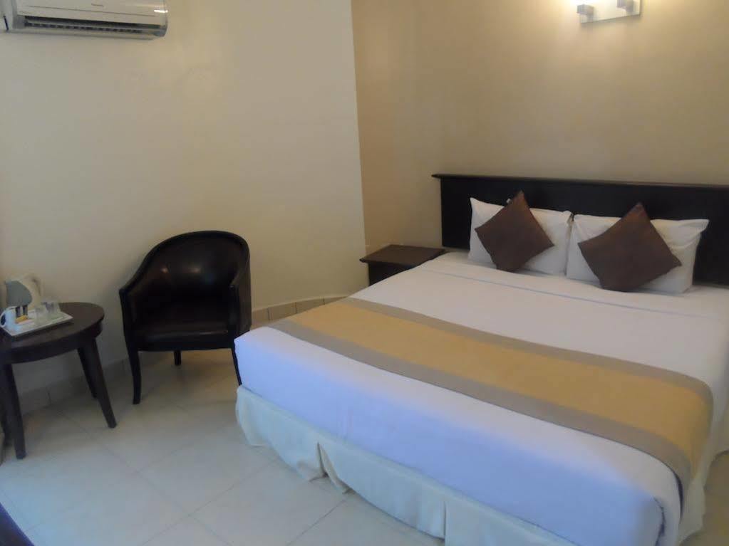 Erya By Suria Hotel 3*